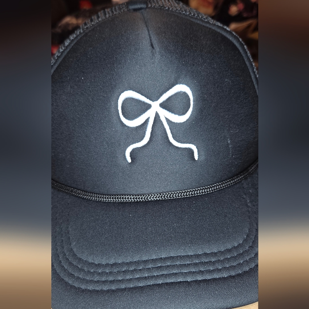 Ribbon Bow Adjustable Hat Black, NWT - Picture 4 of 4